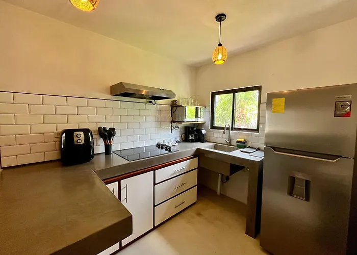Hotel El Manglar Y Cantarana