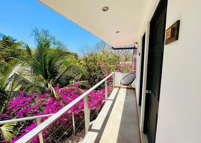 El Manglar Y Cantarana Hotel 3*