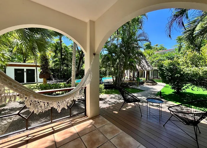 Hotel El Manglar Y Cantarana Playa Grande