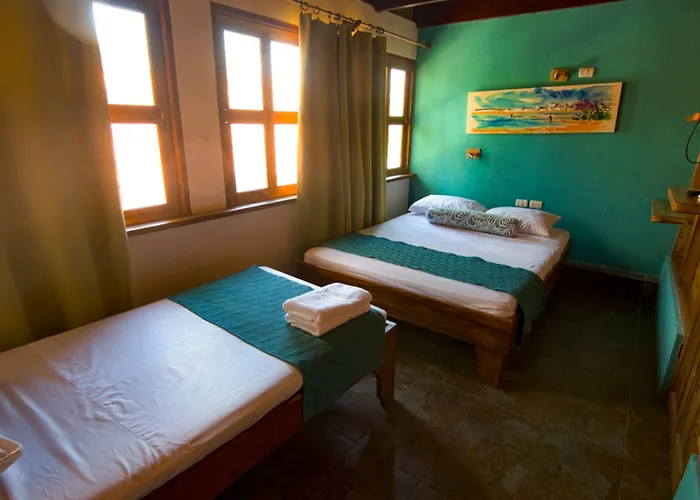 El Manglar Y Cantarana Hotel
