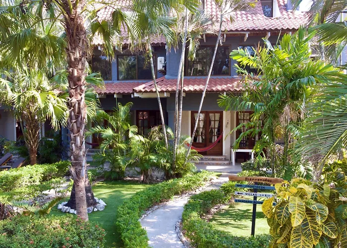 Hotel El Manglar Y Cantarana Playa Grande